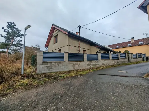 Prodej rodinného domu, Neumětely, V Chaloupkách, 230 m2