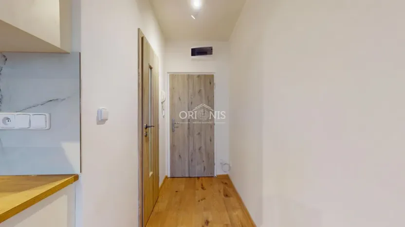 Pronájem bytu 1+1, Chomutov, 17. listopadu, 33 m2