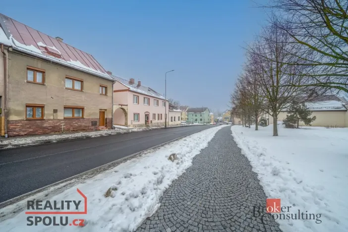 Prodej rodinného domu, Chodová Planá, Pohraniční stráže, 130 m2