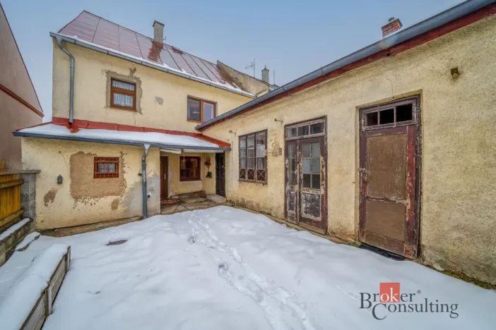 Prodej rodinného domu, Chodová Planá, Pohraniční stráže, 130 m2