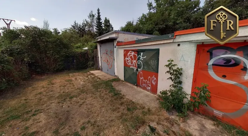 Prodej garáže, Ivančice, 21 m2