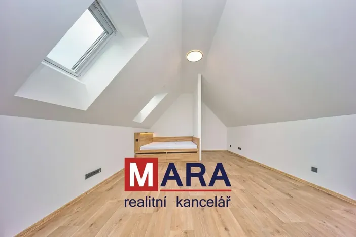 Pronájem bytu 3+kk, Olomouc, Přichystalova, 74 m2