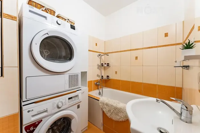 Prodej bytu 3+1, Šumperk, Bratrušovská, 68 m2