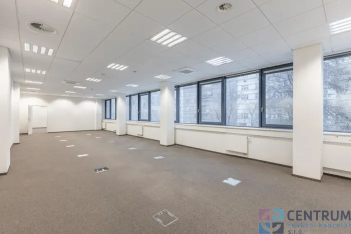 Pronájem kanceláře, Praha - Holešovice, U Pergamenky, 116 m2