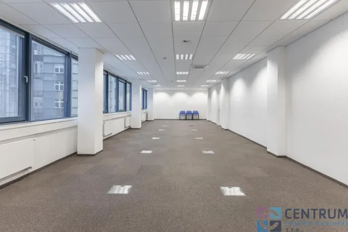 Pronájem kanceláře, Praha - Holešovice, U Pergamenky, 116 m2