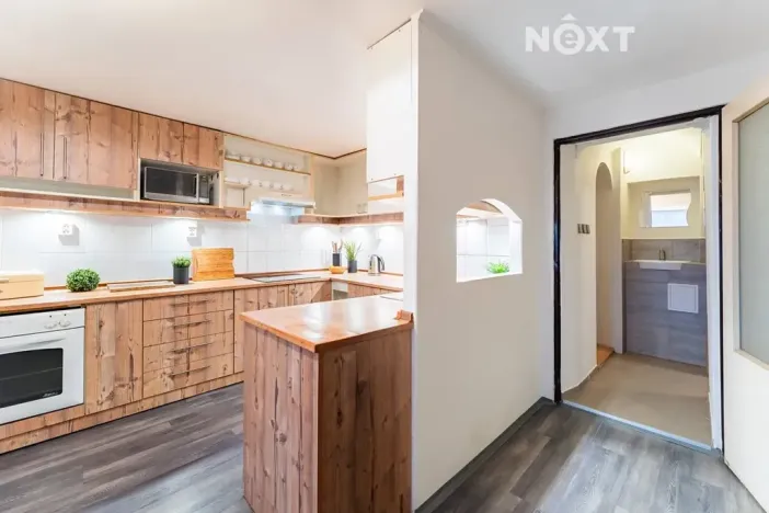 Prodej rodinného domu, Lesnice, 200 m2