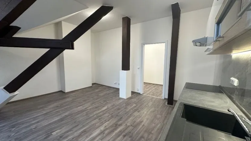 Pronájem bytu 2+kk, Cheb, Židovská, 64 m2