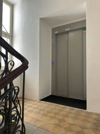 Pronájem bytu 2+kk, Cheb, Židovská, 64 m2