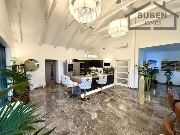 Prodej rodinného domu, Rozvadov, 217 m2