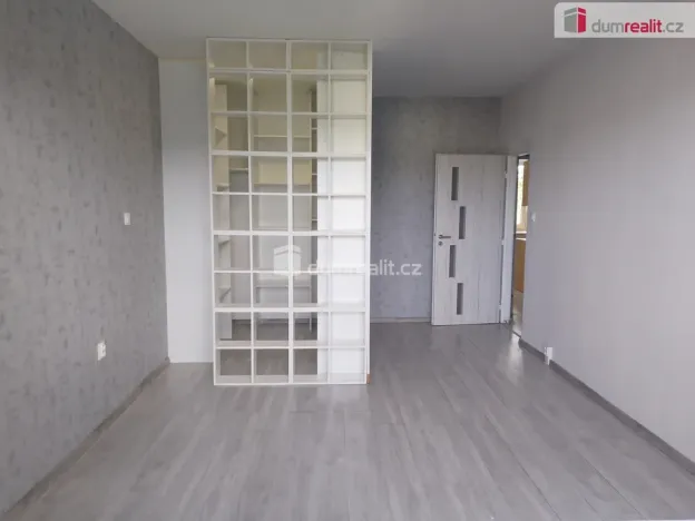 Pronájem bytu 2+1, Chodov, Revoluční, 55 m2