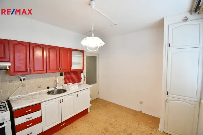 Prodej bytu 1+1, Hradec Králové - Nový Hradec Králové, třída Edvarda Beneše, 40 m2