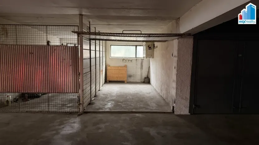 Pronájem garáže, Plzeň - Doubravka, Ke Špitálskému lesu, 14 m2