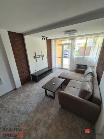 Pronájem bytu 1+1, Opava - Kateřinky, Holasická, 35 m2