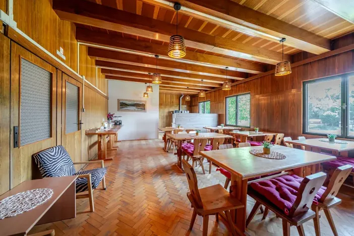 Prodej chaty, Bítov, 650 m2