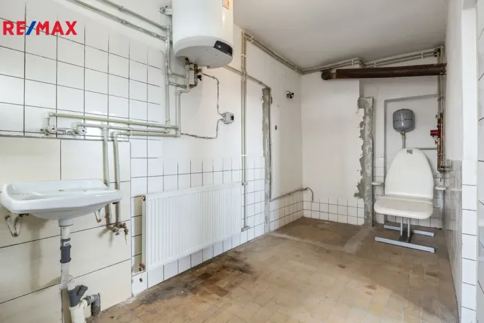 Prodej obchodního prostoru, Milín, Nádražní, 129 m2