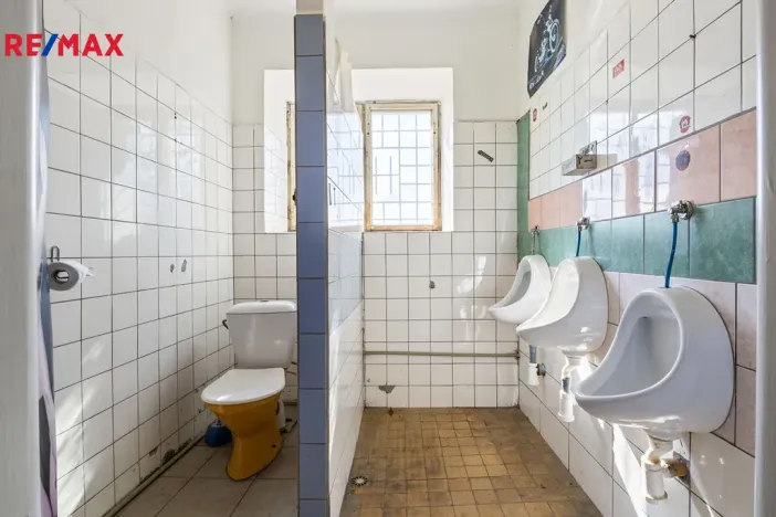 Prodej obchodního prostoru, Milín, Nádražní, 129 m2