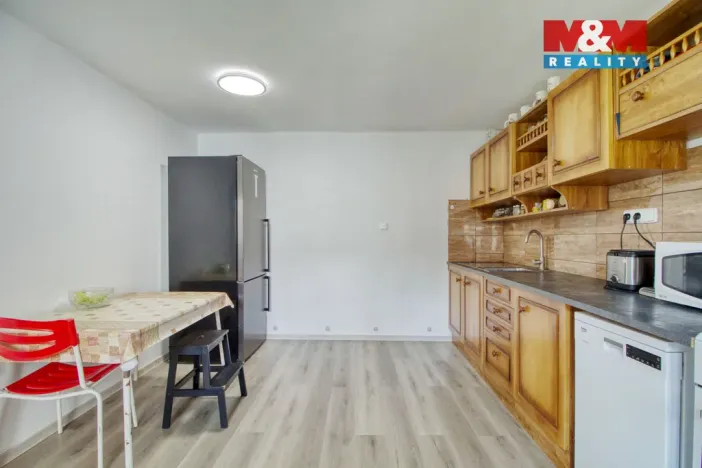 Prodej rodinného domu, Lnáře, 205 m2