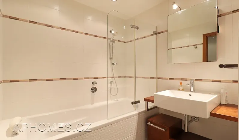 Pronájem bytu 2+kk, Praha - Michle, Bítovská, 40 m2