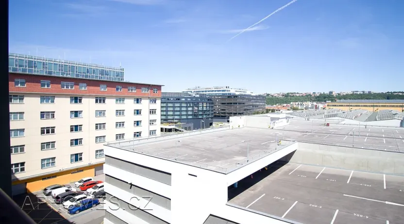 Pronájem bytu 2+kk, Praha - Libeň, Českomoravská, 58 m2