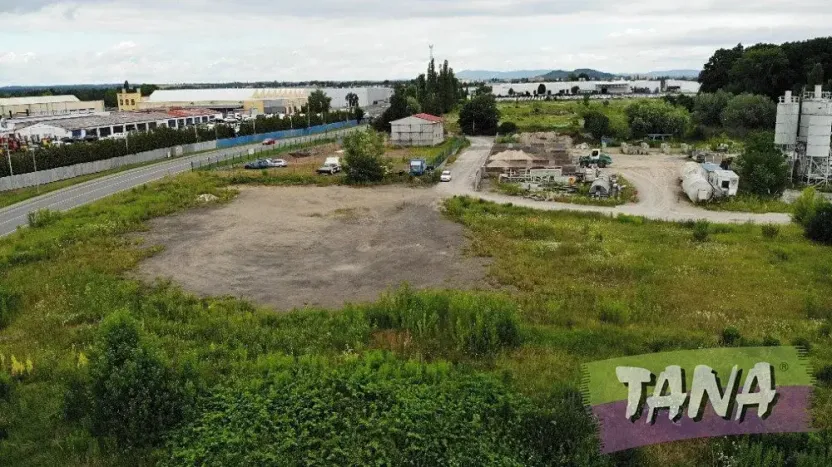 Prodej komerčního pozemku, Mnichovo Hradiště, 6745 m2