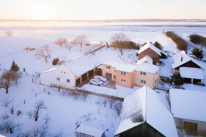Prodej zemědělské usedlosti, Třebnouševes, 400 m2