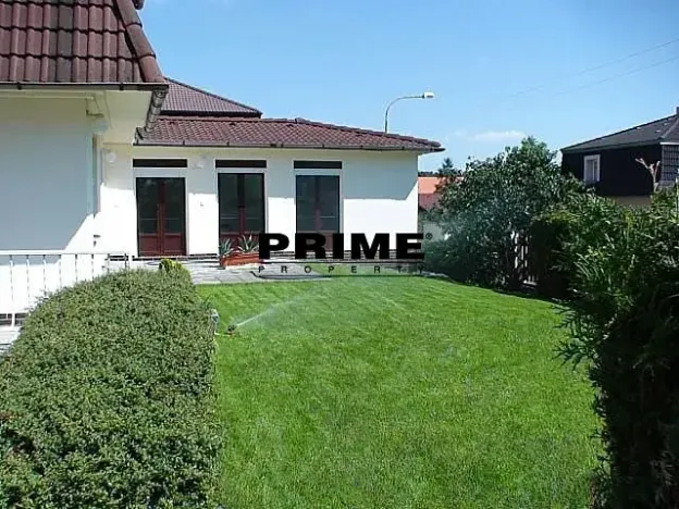 Pronájem rodinného domu, Praha - Nebušice, V březinkách, 365 m2