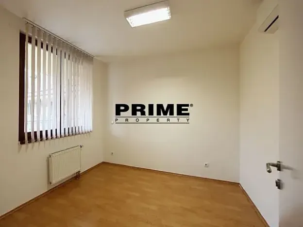 Pronájem kanceláře, Praha - Smíchov, Štefánikova, 63 m2