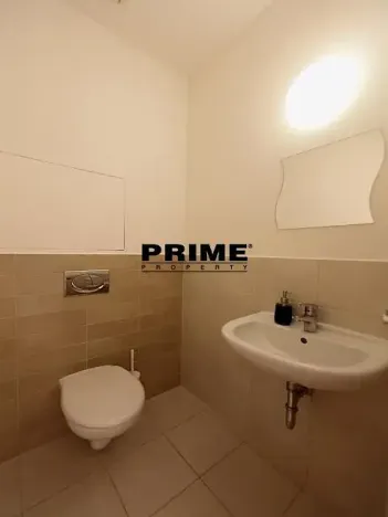 Pronájem kanceláře, Praha - Smíchov, Štefánikova, 55 m2