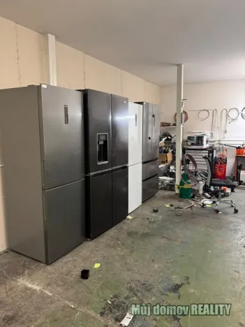 Pronájem skladu, Praha - Uhříněves, Kašperská, 100 m2