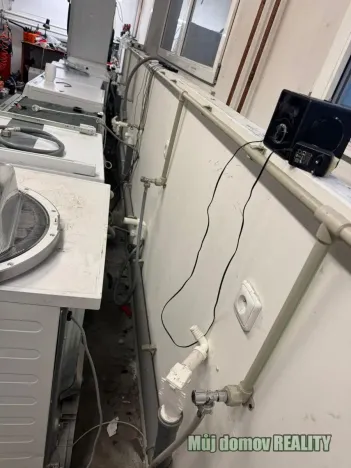 Pronájem skladu, Praha - Uhříněves, Kašperská, 100 m2