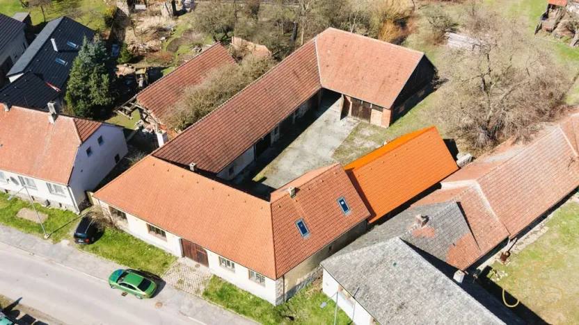 Prodej rodinného domu, Budišov, 678 m2