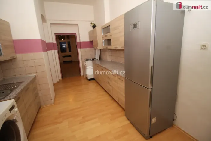 Pronájem bytu 2+1, Karlovy Vary - Rybáře, Lad. Koubka, 60 m2