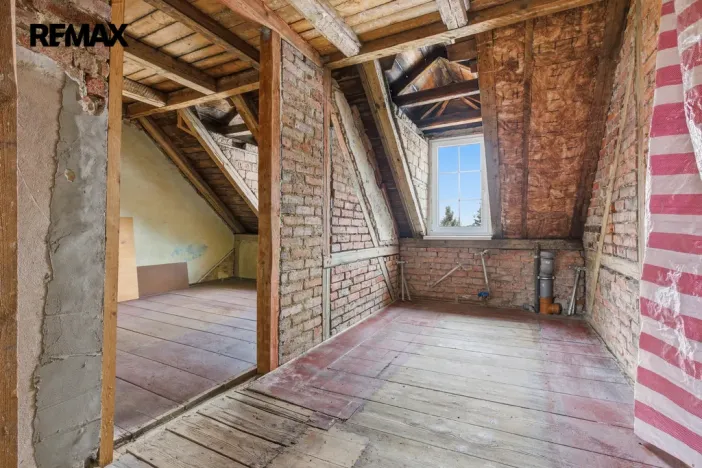 Prodej rodinného domu, Burgkstraße,Dresden,Německo, 277 m2