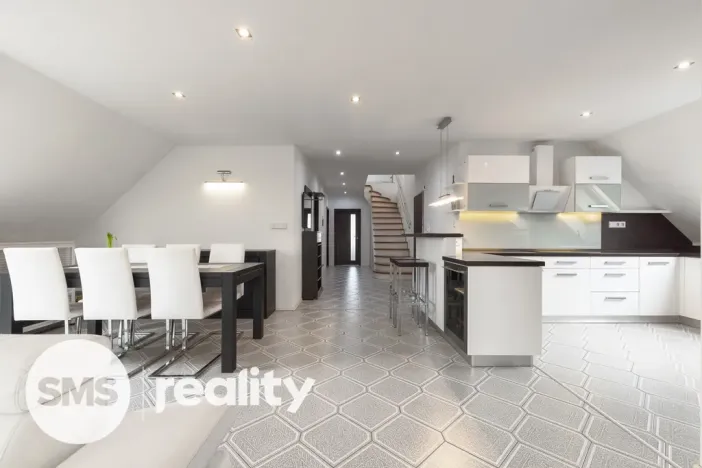 Prodej bytu 5+kk, Opava - Předměstí, Máchova, 185 m2