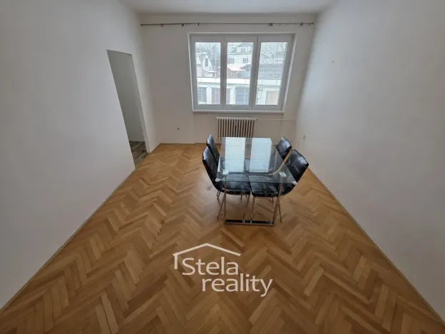 Prodej bytu 3+1, Vrbno pod Pradědem, Jesenická, 63 m2