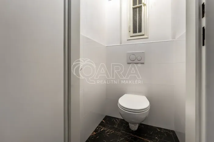 Prodej bytu 2+kk, Praha - Vinohrady, Lužická, 49 m2