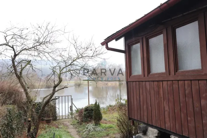 Prodej chaty, Černošice, 473 m2