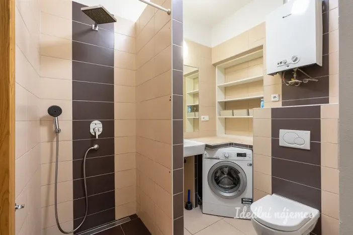 Pronájem bytu 3+kk, Praha - Smíchov, V lesíčku, 51 m2