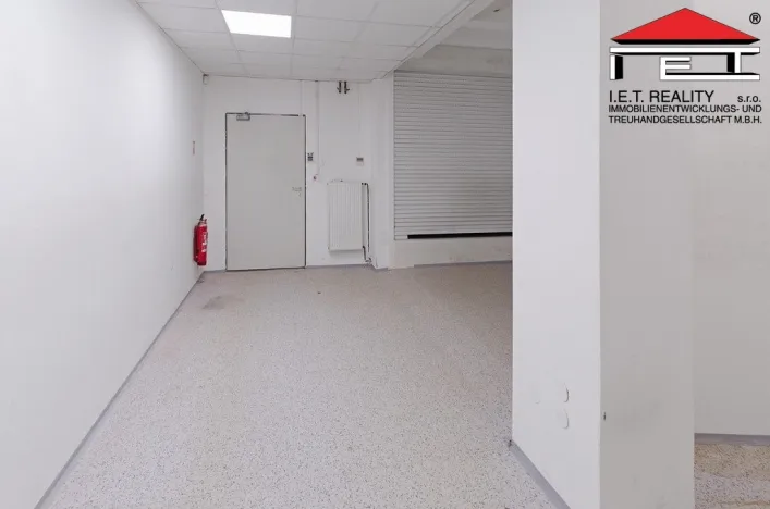 Pronájem obchodního prostoru, Praha - Hloubětín, Poděbradská, 115 m2