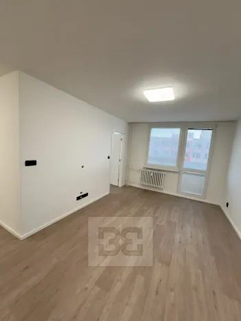 Pronájem bytu 2+kk, Kladno, Polská, 40 m2