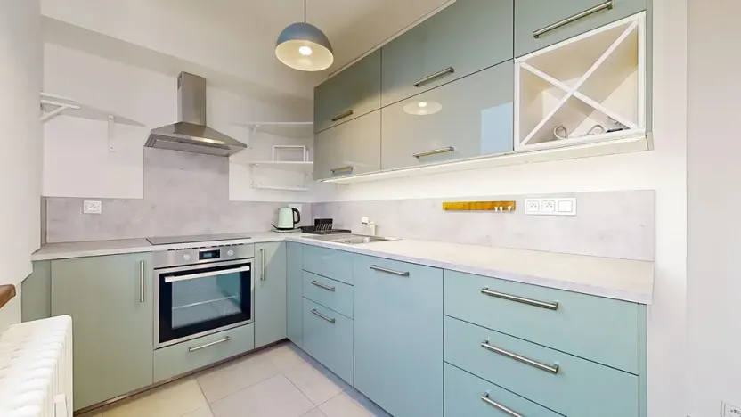 Pronájem bytu 3+1, Praha - Střížkov, Děčínská, 87 m2