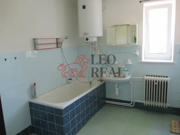 Prodej vícegeneračního domu, Dvorce, Budišovská, 190 m2