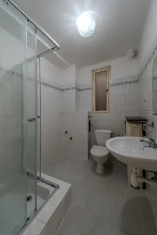 Pronájem bytu 1+kk, Praha - Nové Město, Biskupský dvůr, 27 m2