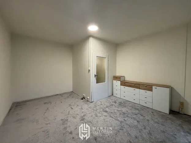 Pronájem bytu 1+1, Olomouc, Družební, 36 m2