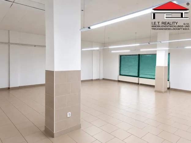 Pronájem obchodního prostoru, Valašské Meziříčí, Králova, 177 m2