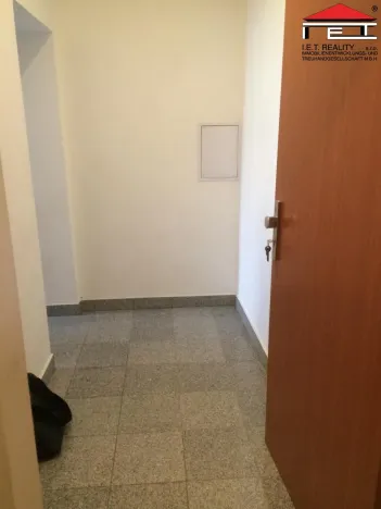 Pronájem bytu 1+kk, Praha - Vysočany, Freyova, 22 m2