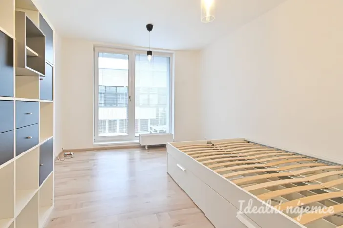 Pronájem bytu 1+1, Rosice, Na Vyhlídce, 24 m2