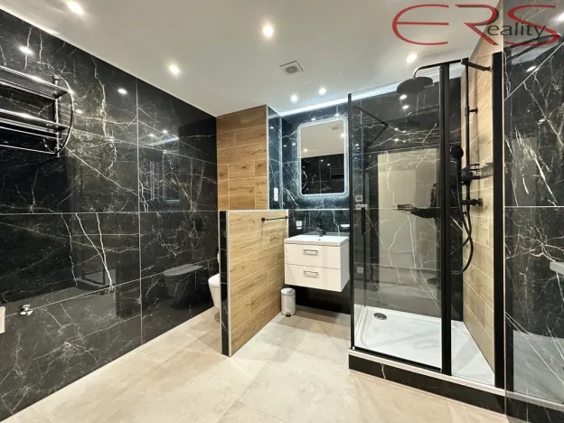 Pronájem bytu 2+kk, Jablonec nad Nisou - Mšeno nad Nisou, Mládí, 46 m2