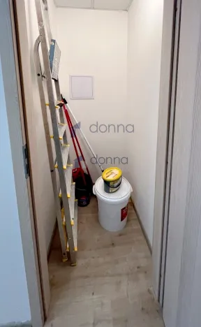 Pronájem bytu 2+kk, Praha, Freyova, 43 m2