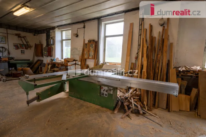 Pronájem výrobních prostor, Olešník, 298 m2